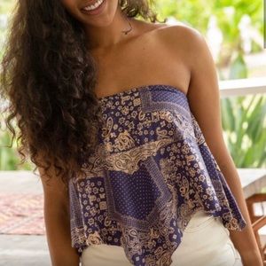 Nature life handkerchief top